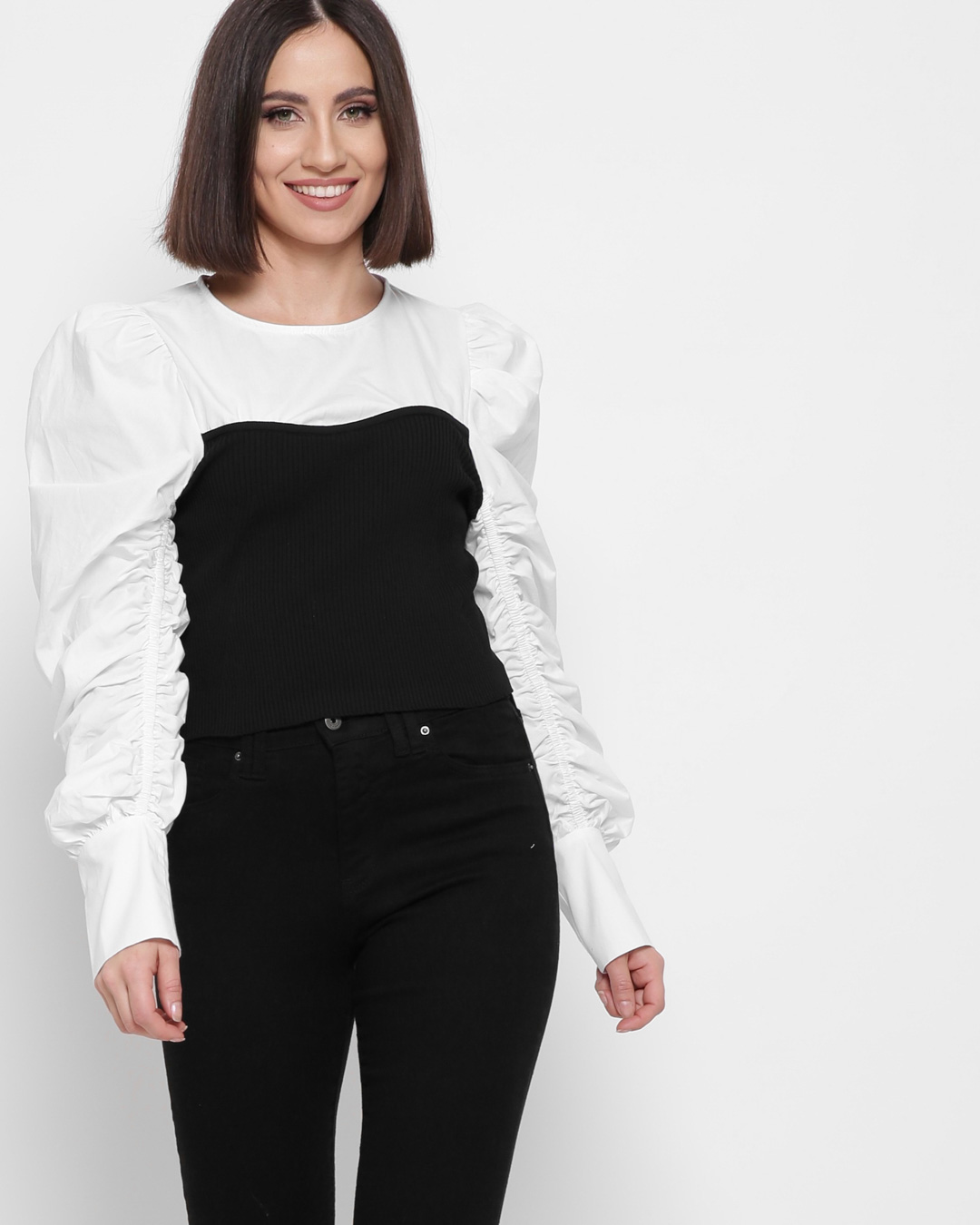 Блузка с широкими рукавами и резинкой на талии 43042